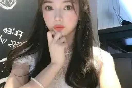 原来她是圆通老板娘“逼”丈夫创业身价130亿是上海顶级富婆